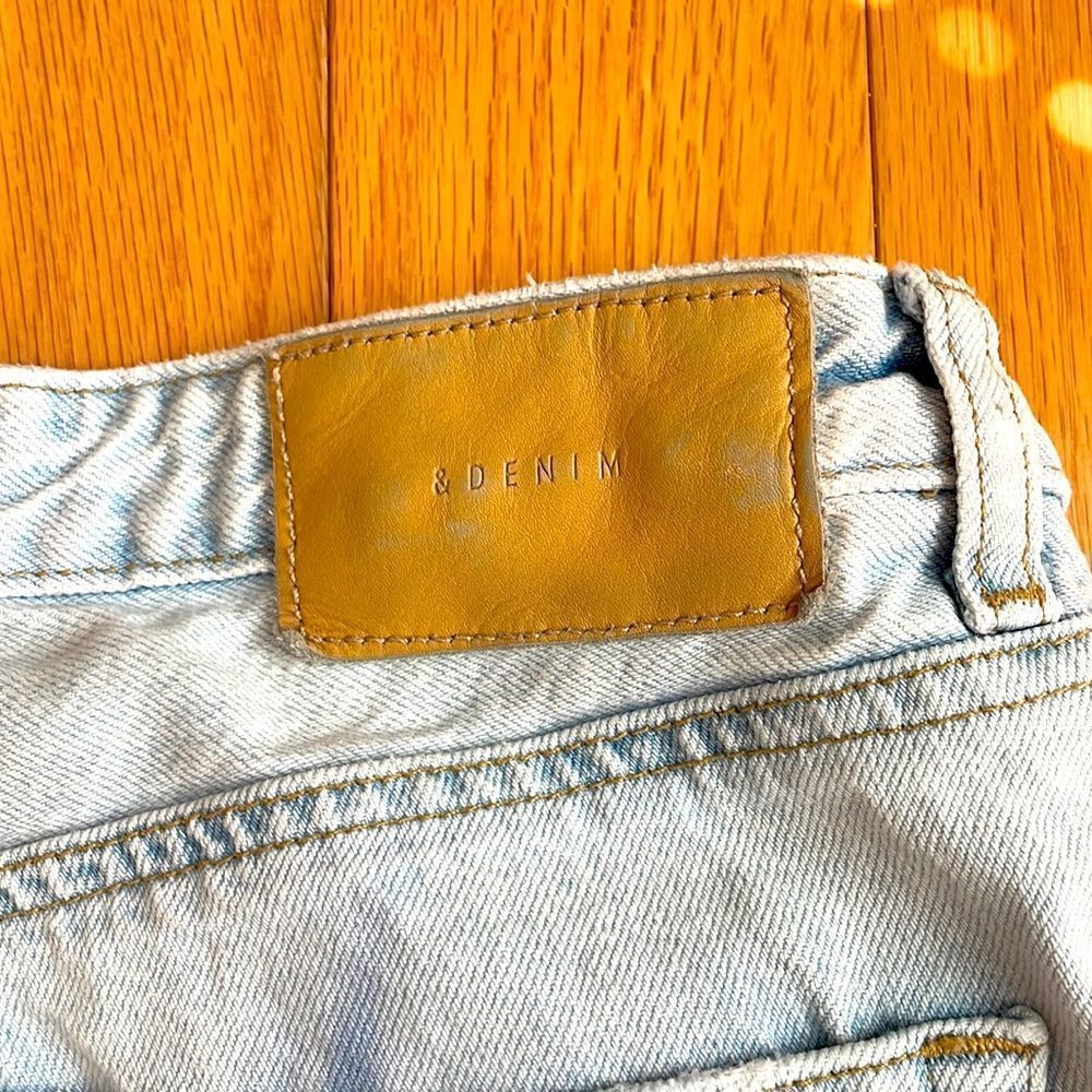 & Denim Boyfriend Distressed Jeans Women's Size 25 - Picture 8 of 8